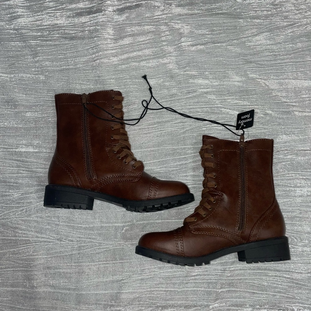 Combat boots womens 9.5 faux leather lace up brown prairie aviator NWT Granny